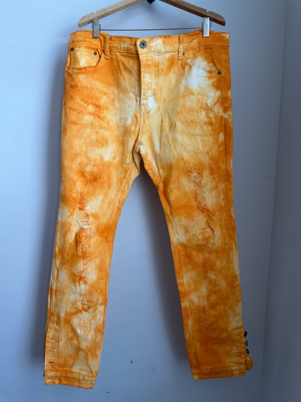 Valabasas Yellow Orange Tie Dye Skinny Jeans Distressed Button Hem Size 38 NWOT - Picture 2 of 10
